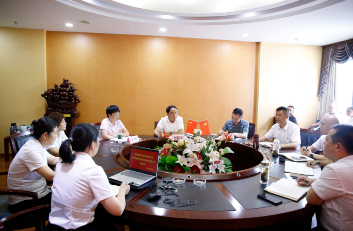 【園區(qū)要聞】岷江局黨委書記、局長(zhǎng)何曉宇帶隊(duì)到岷江物流公司開展專題調(diào)研